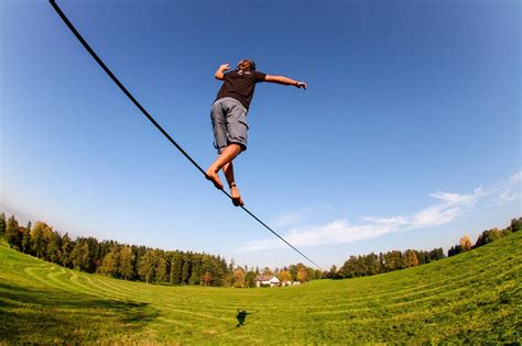 Slacklines .